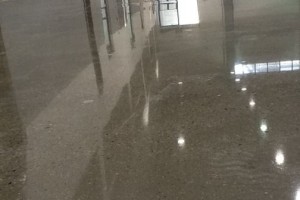 施工后的宇红纳米地坪车间